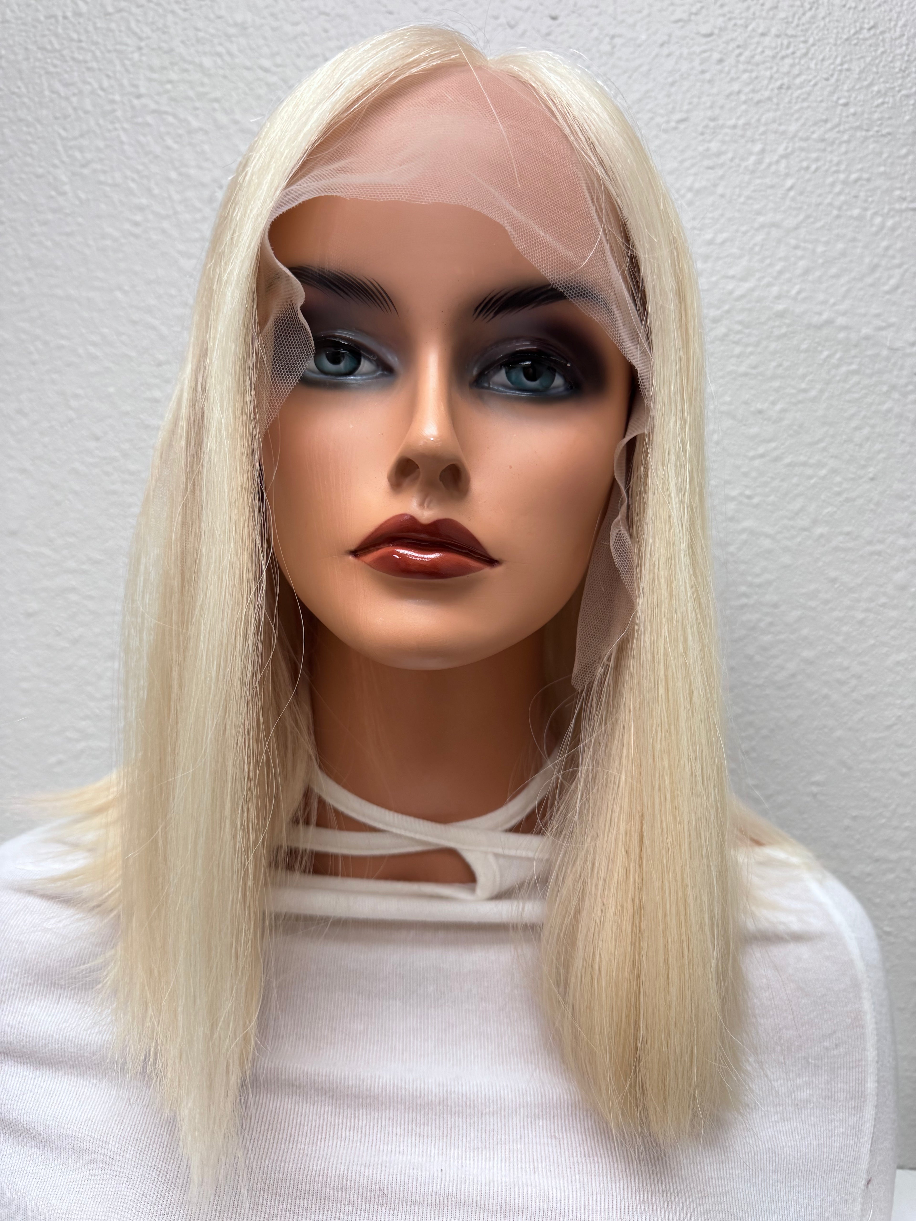 Pillow Talk™ Blonde | 14" Human Hair Wig