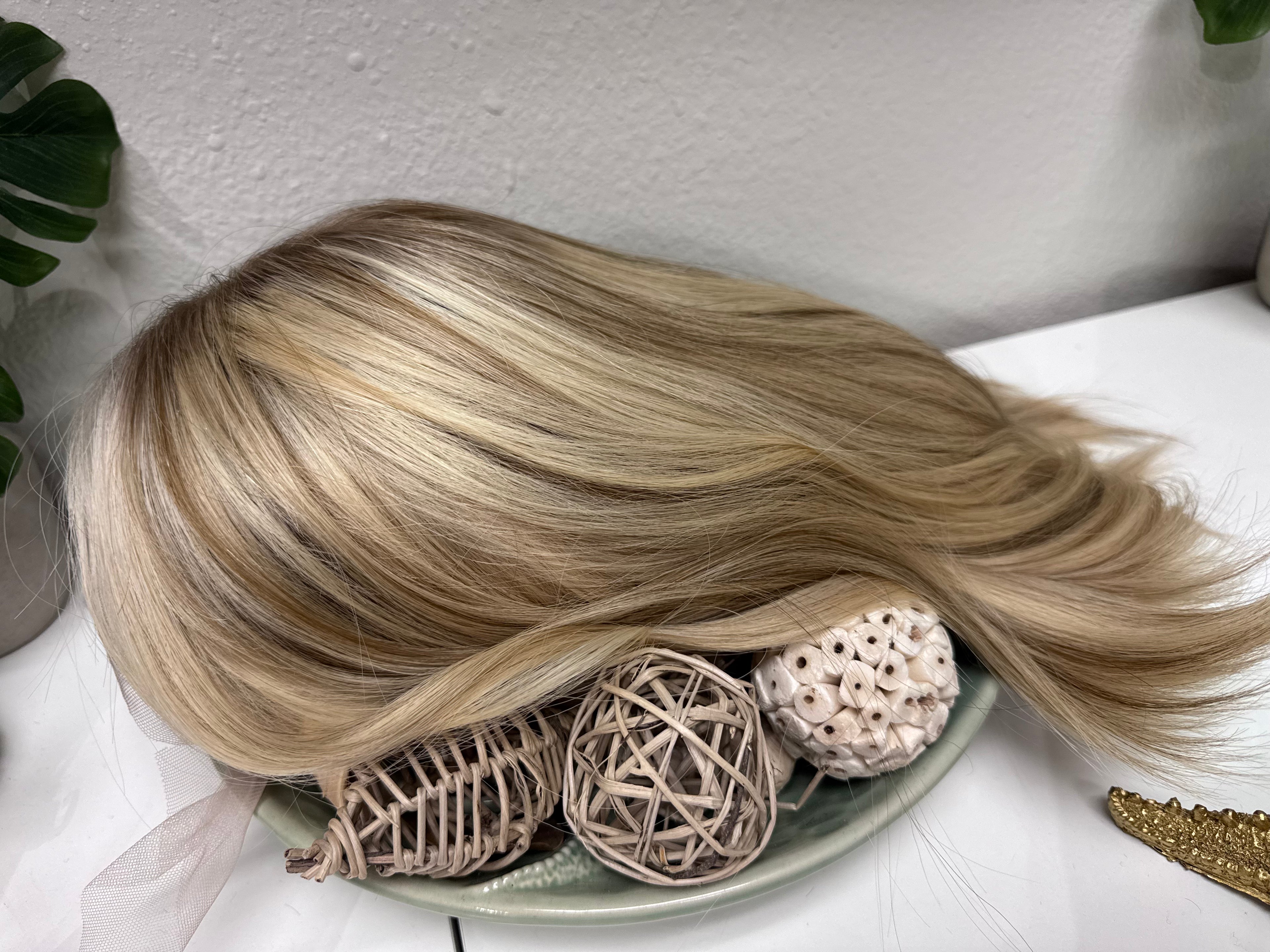 Pillow Talk™ Blonde | 14" Human Hair Wig