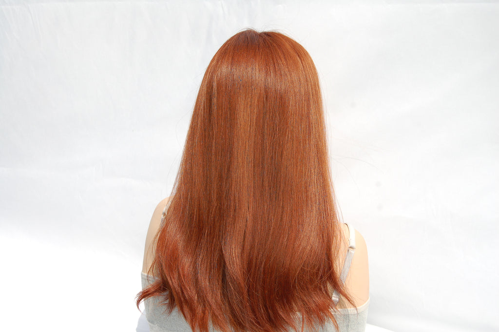 Back view
Full 22-inch length and color